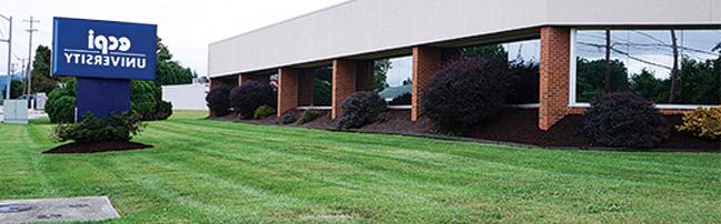 十大正规平台 University Roanoke Building